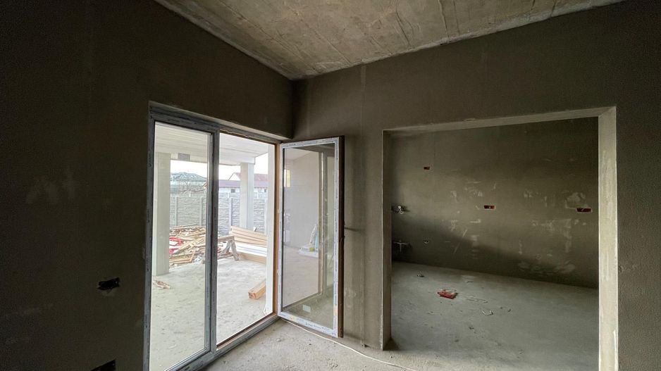 Duplex - 3 camere - 126.000€ - pozitie excelenta - Mosnita Veche - Poză 2