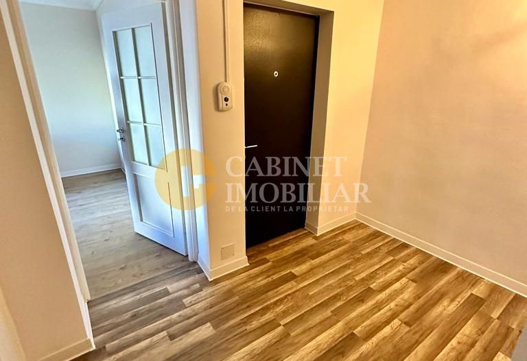 3 Camere Decomandat - ETAJ 1 - Zona Nicolina 1 (in spate la Lidl) - Poză 5