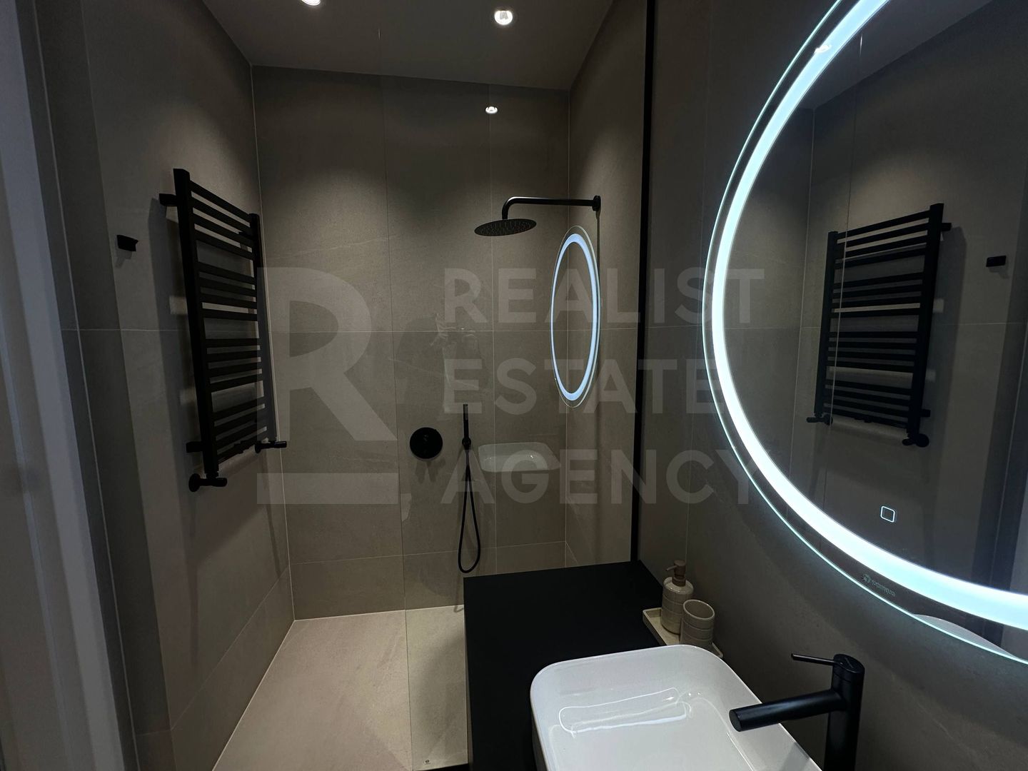 Chirie, penthouse, 3 camere, str. Mitropolit  Varlaam, Centru - Poză 19