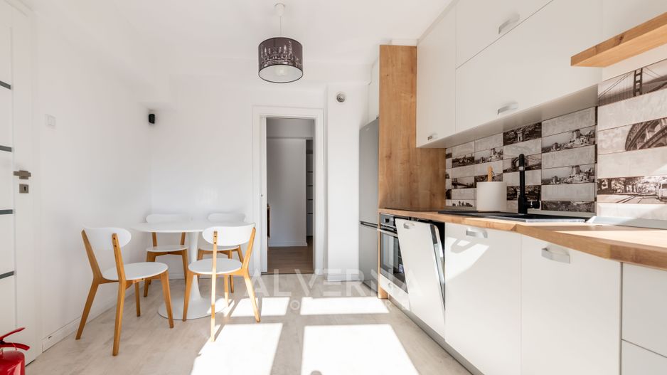 Spatiu birou 75mp + balcon | 3 camere | 2 bai | bucatarie | Cipariu - Poză 6