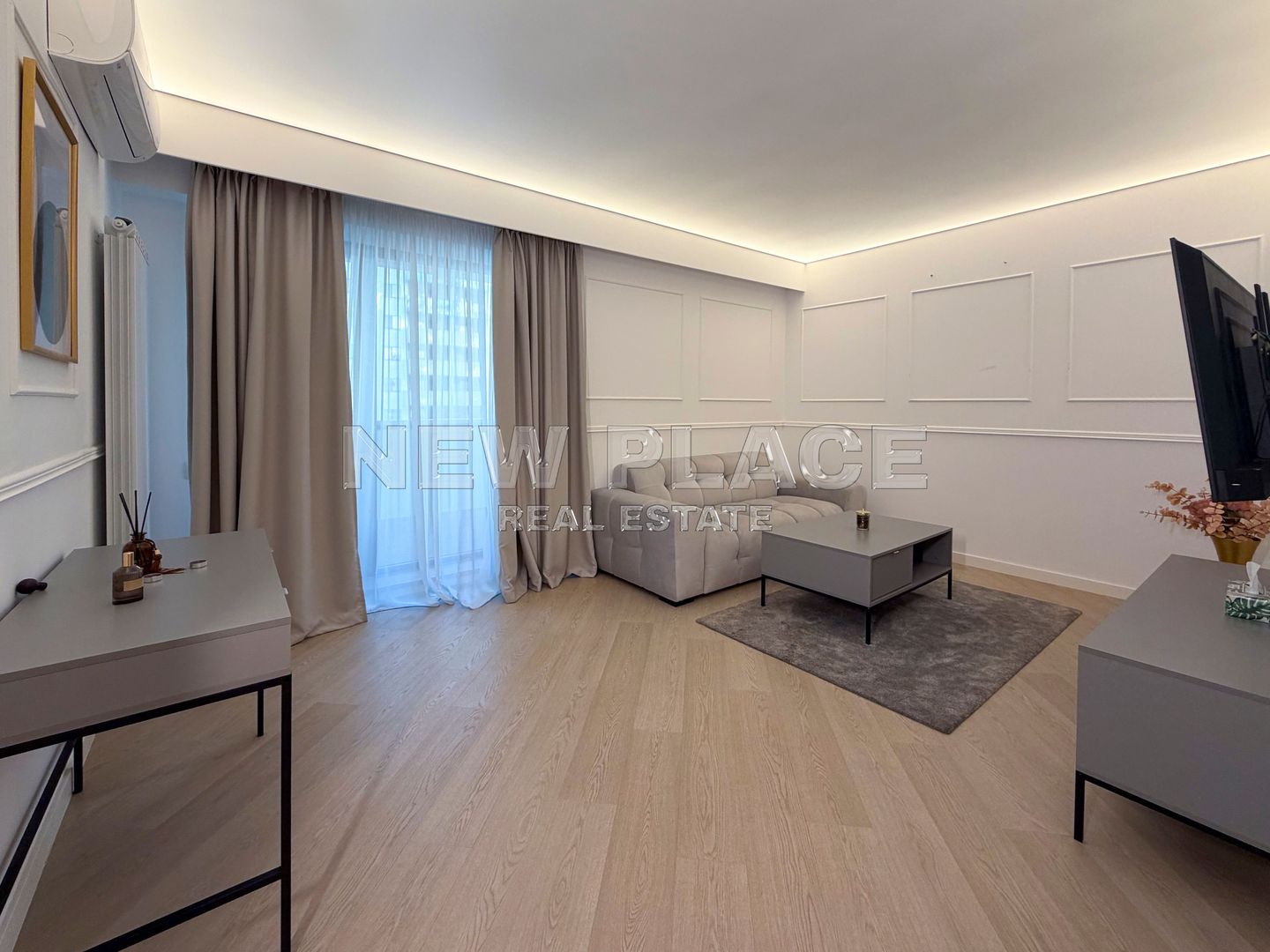 [VIDEO] CORTINA NORTH | Bucatarie inchisa | 1,100 Eur+TVA|Terasa 30 mp - Poză 3