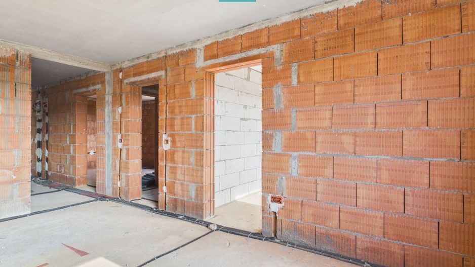 Casă individuală la cheie in Utvin - Poză 8