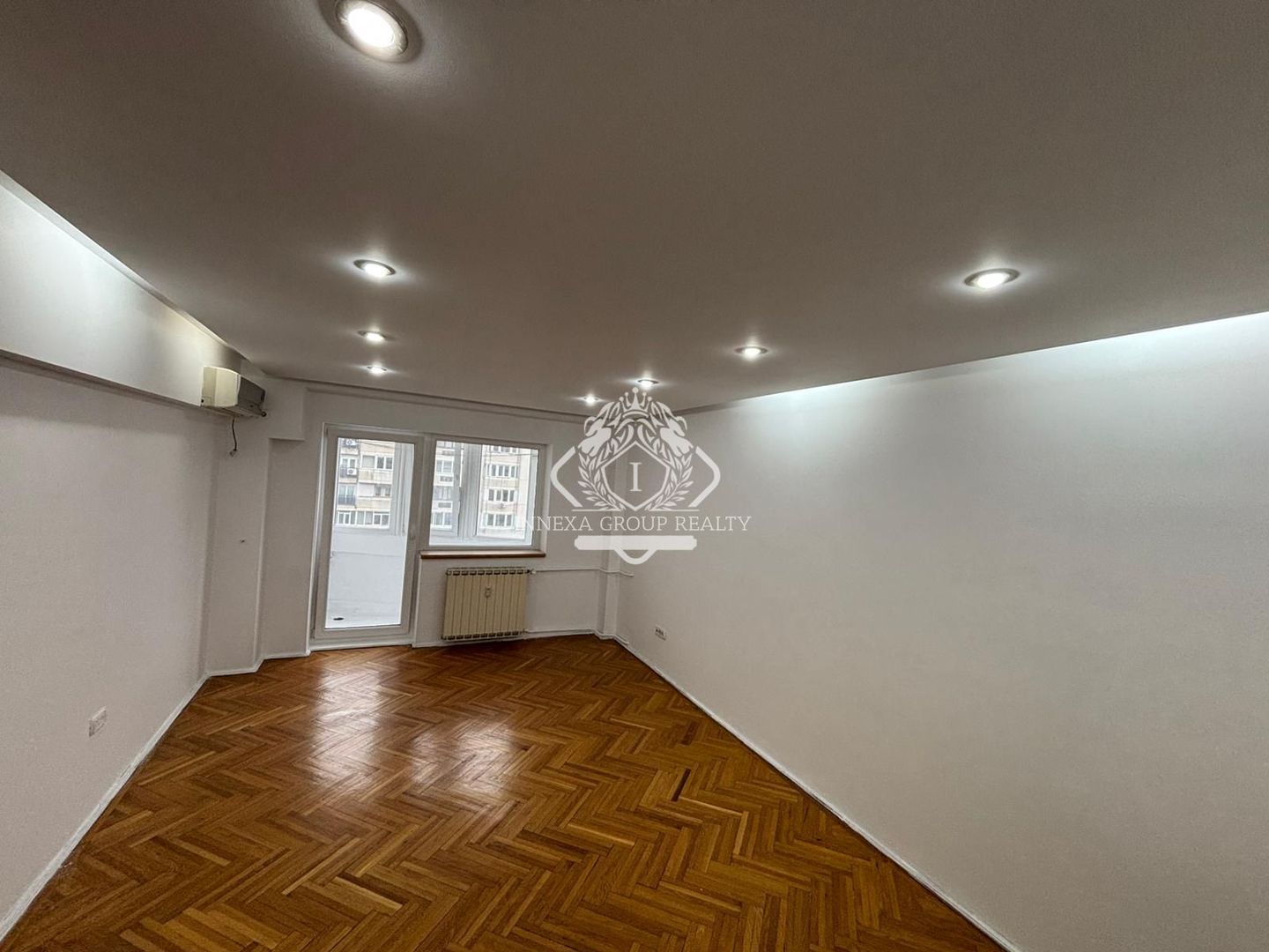 Bd. Decebal – Apartament 2 camere, decomandat, 64 mp, nemobilat - Poză 2