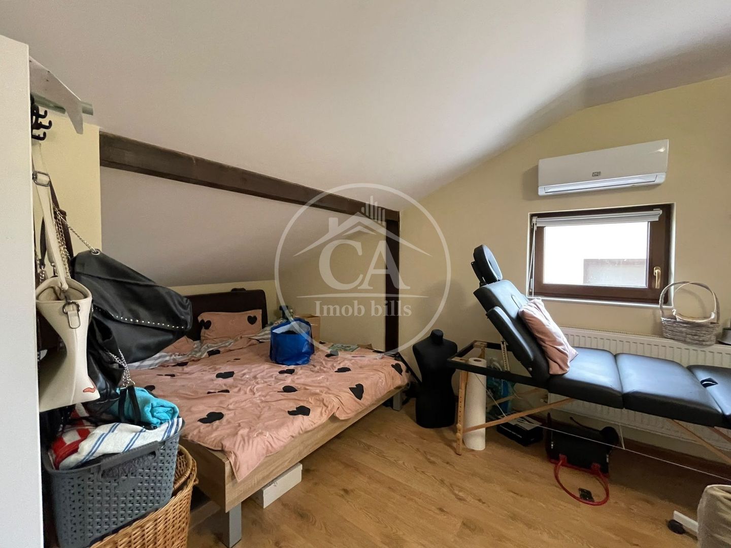 Casa de vanzare cu 3 camere tip duplex in zona Rogerius Oradea - Poză 7