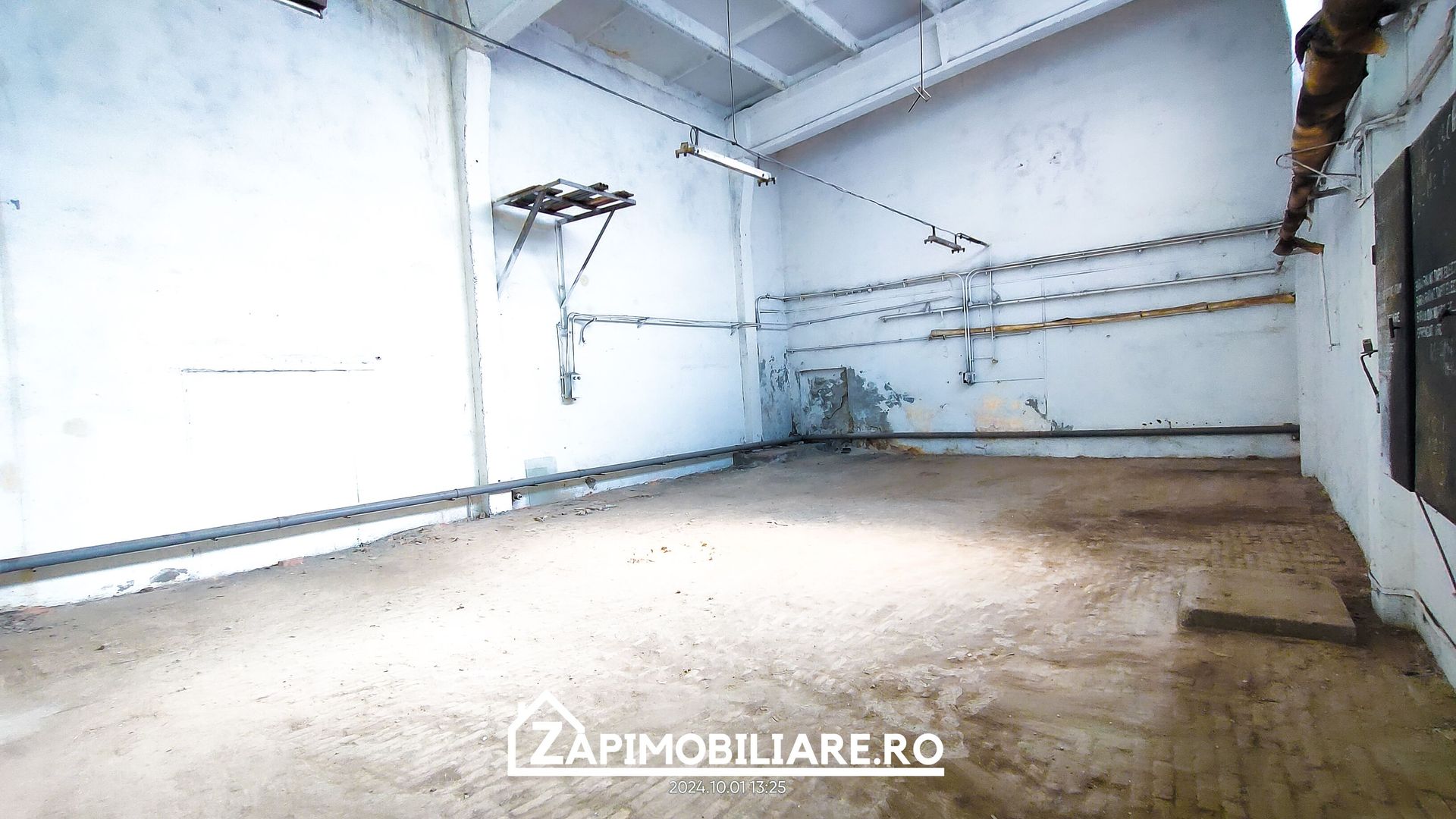 Libertatii - Hale diverse suprafete 200 - 320 -  mp   - Zona Maurer - Poză 3