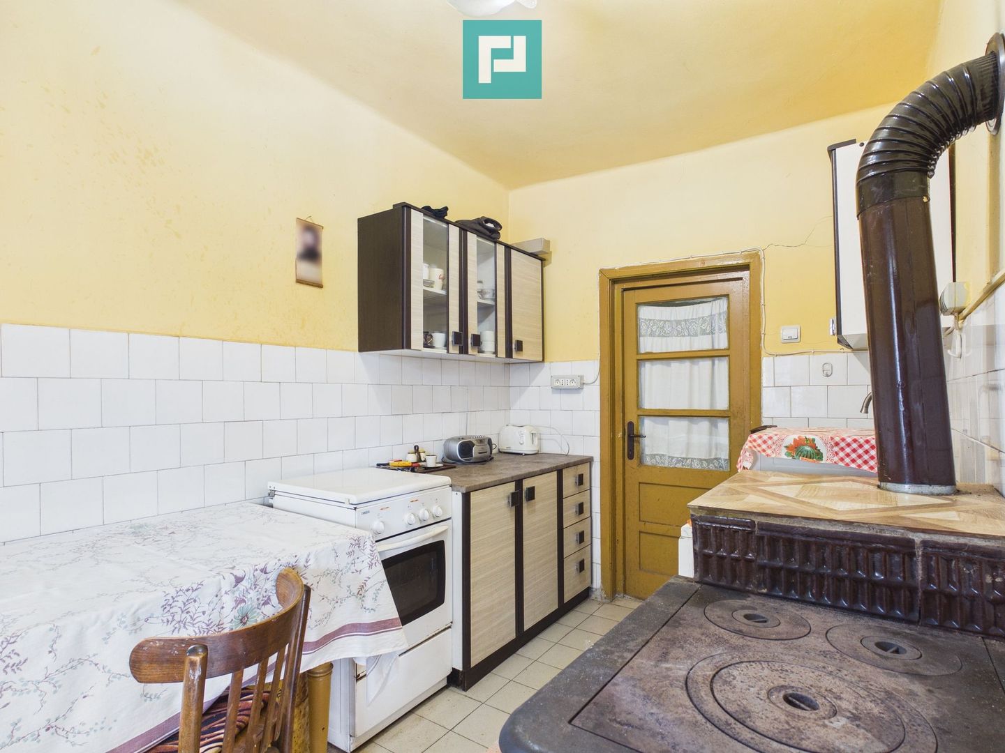 Casa din caramida si teren 1316 mp - Savarsin - Poză 12