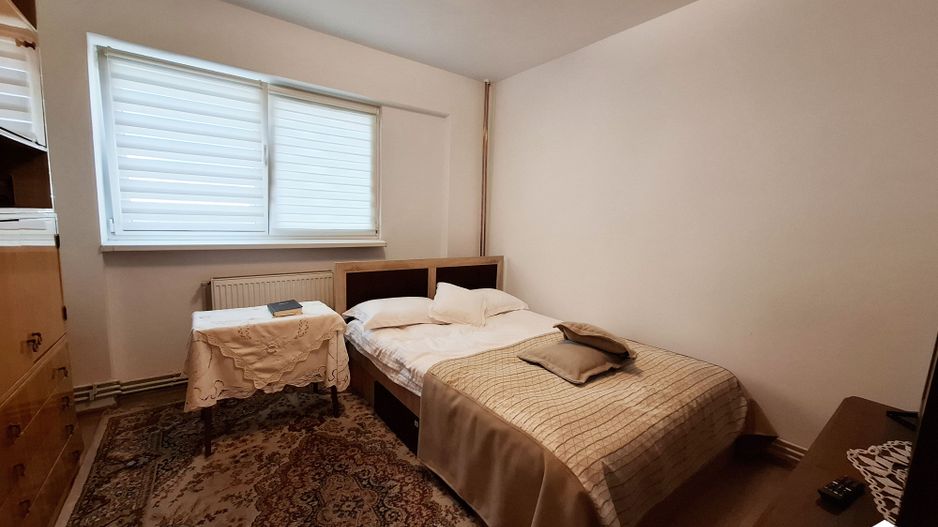 Apartament cu 2 camere, decomandat, confort 1, zona Republicii - Poză 7