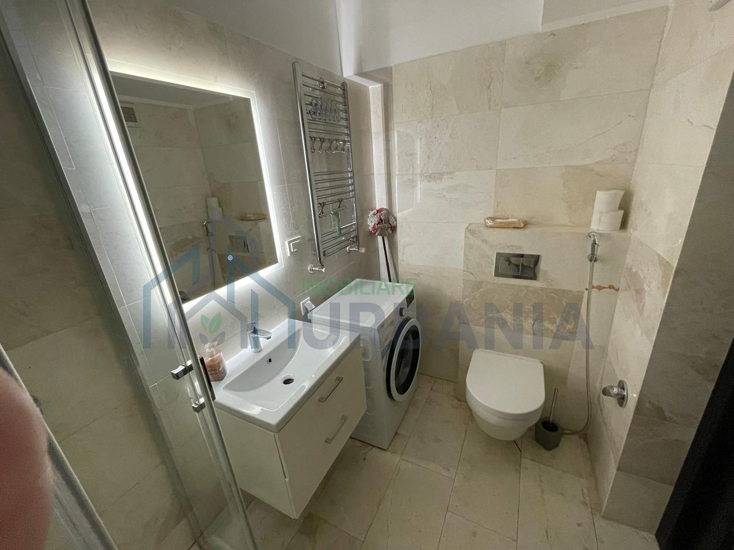Apartament de lux de închiriat în Royal Town, Cârlig - Poză 6
