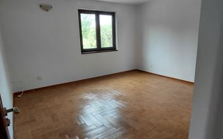 Casa P+1 zona Traian cu vedere la Brates - Poză 6