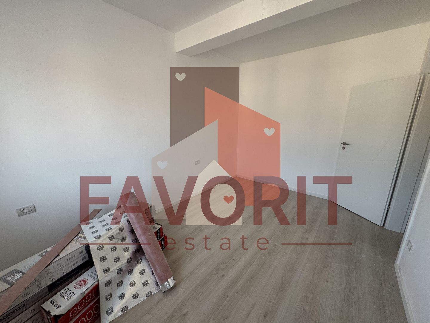 Apartament pe 2 nivele. In spate la LIDL Giroc. Pret excelent. - Poză 8