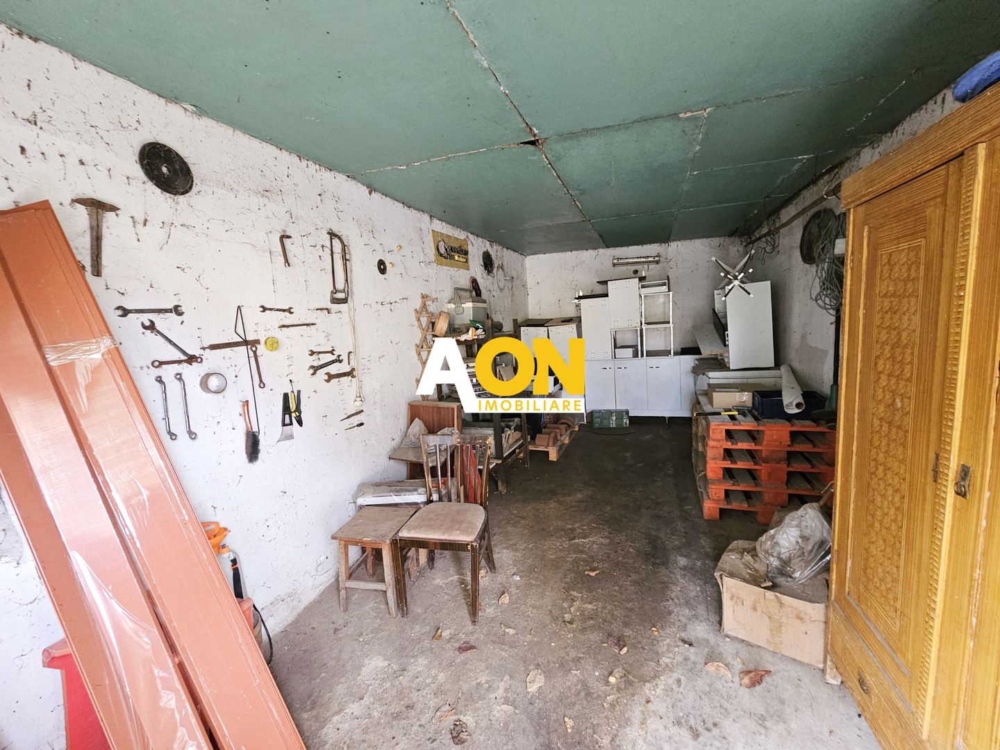 Casa cu 4 camere, 2024 mp teren, la asfalt, cu utilitati, Vintu de Jos - Poză 21