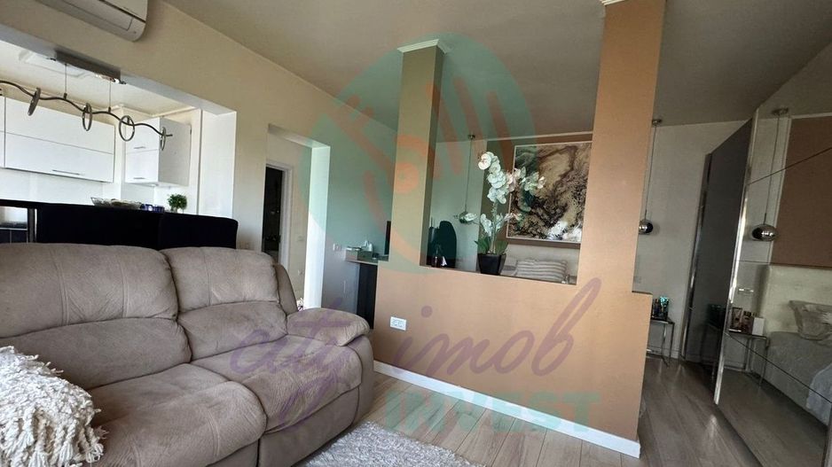 Garsoniera cu CENTRALA PROPRIE - Poză 8