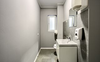De vânzare spațiu de birouri ultracentral Arad Plazza - Poză 8