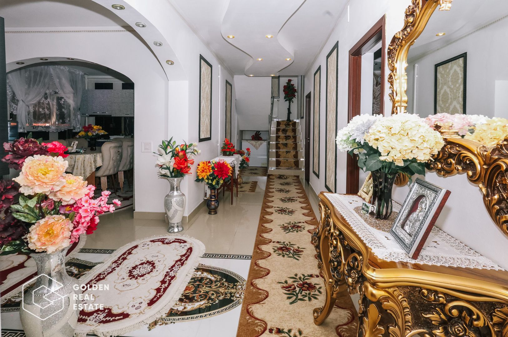 Casa spatioasa P+1E+M in Voluntari,  273 mp utili, comision 0% - Poză 14