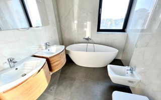 APARTAMENT DEOSEBIT CU 3 CAMERE LA VANZARE CU VEDERE LA LAC - Poză 14