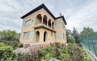 Casa spatioasa de vanzare cu front 27 ml | Andrei Muresanu | - Poză 1