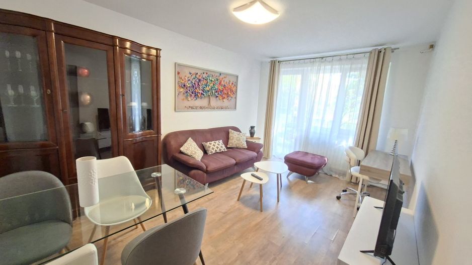 Apartament 3 camere lingă Facultatea de Medicina - Poză 1