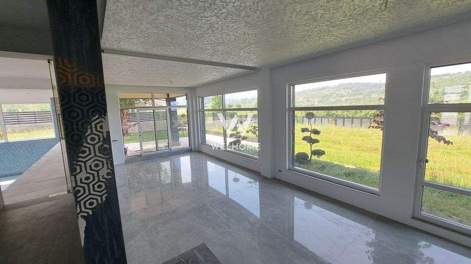 Vilă modernă premium cu piscină interioară, teren 1200 mp și panoramă - Poză 13