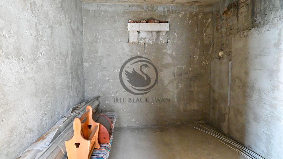 Casa la gri de vanzare | Zona Centrala - Bucov | Comision 0% - Poză 5
