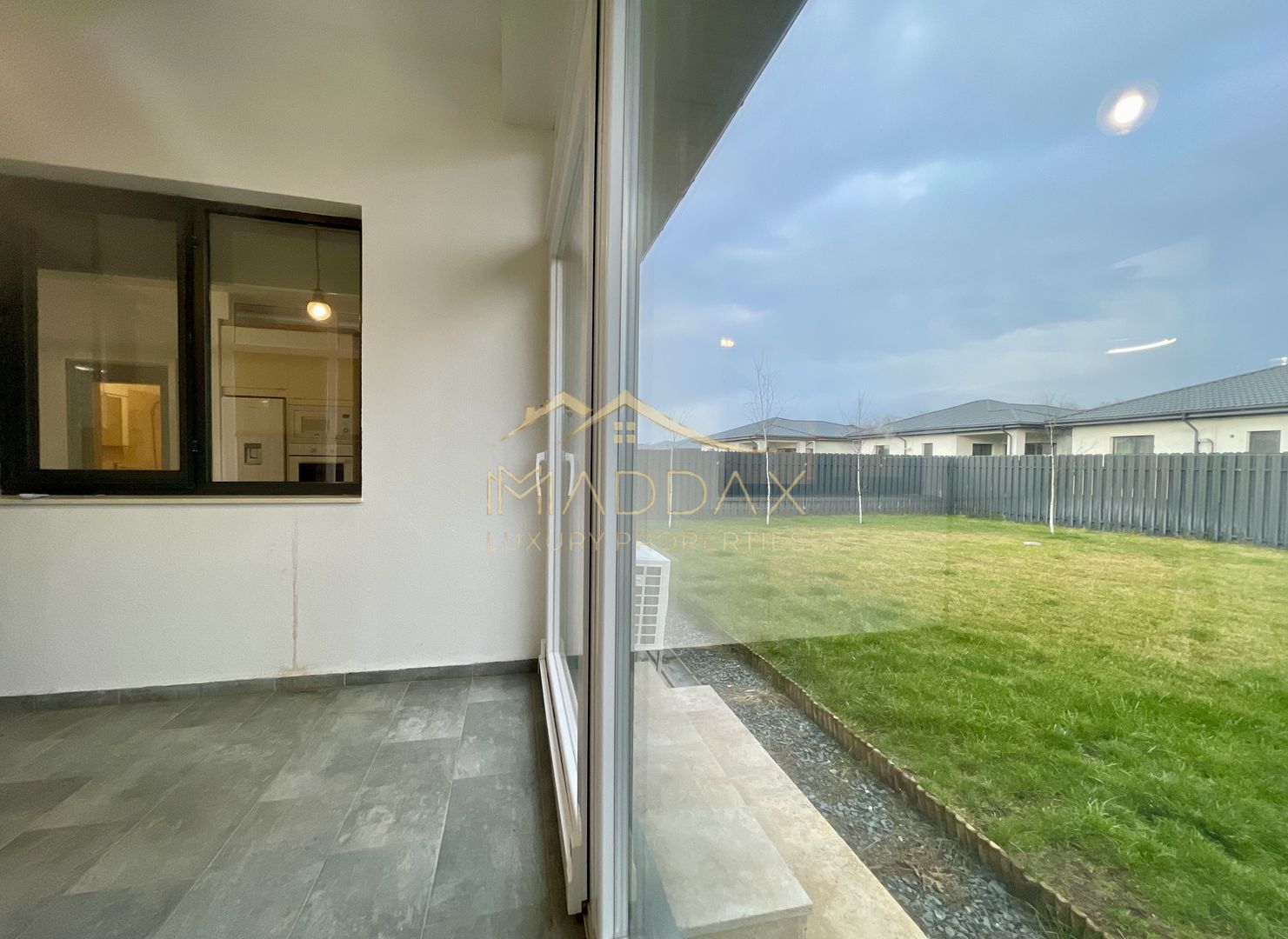 Vila moderna***4 camere***cu gradina//Cartier rezidential Corbeanca - Poză 9