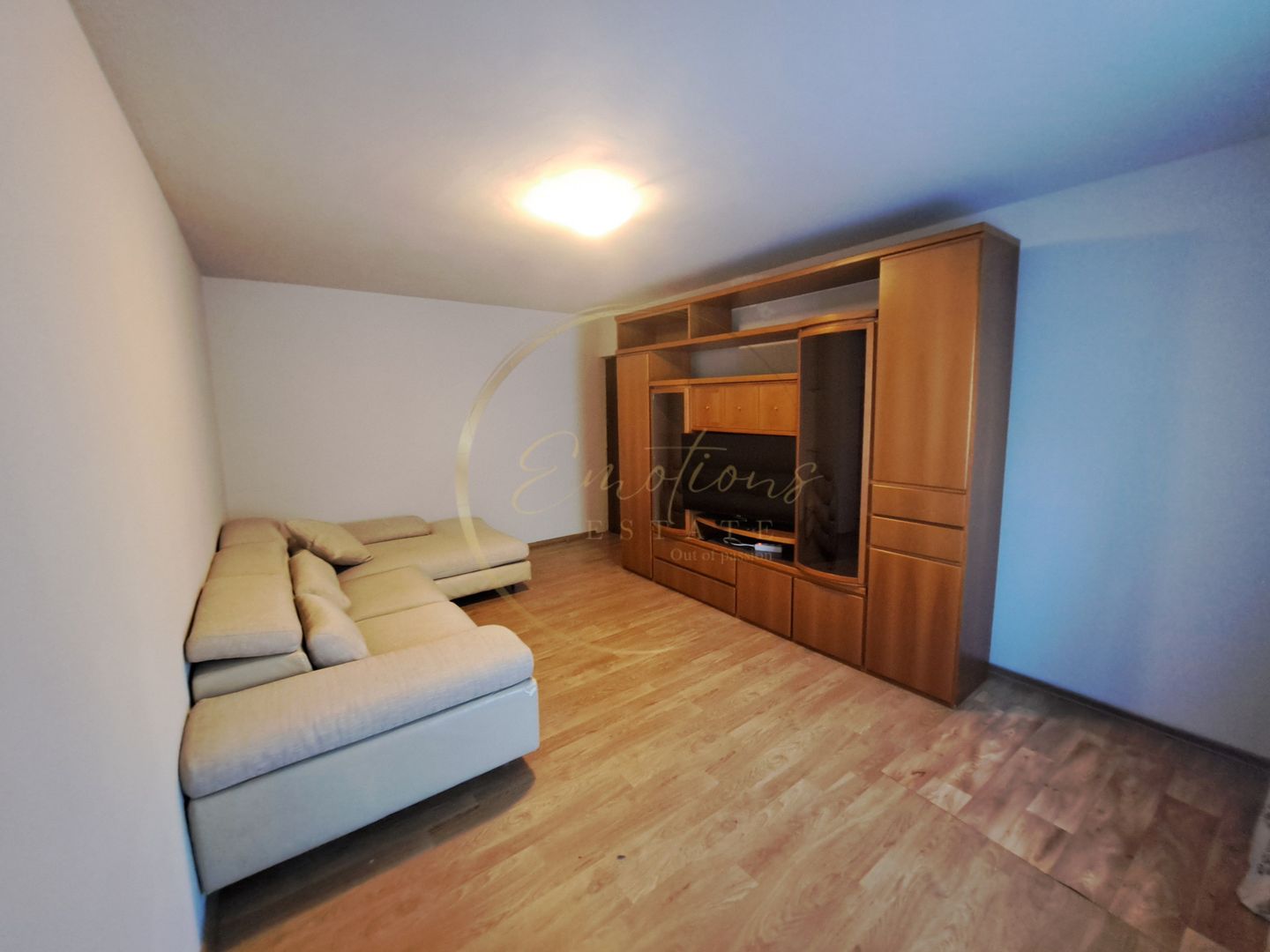 Apartament 3 camere - Lipovei | Parter - Poză 1