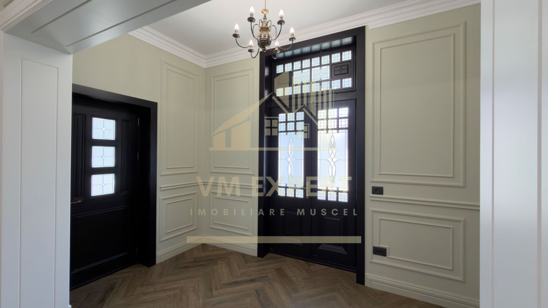 CASA OLARU – Un Secol de Istorie, Restaurat la Standardele Anului 2026 CAMPULUNG ARGEȘ - Poză 46