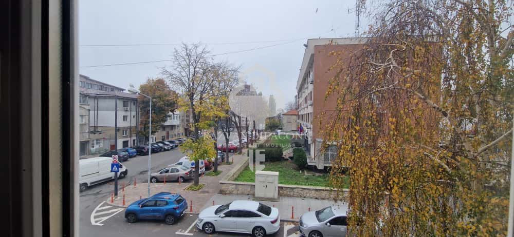 UNIC IN CENTRUL ORASULUI!! DOAR -1363$ per mp - Poză 4