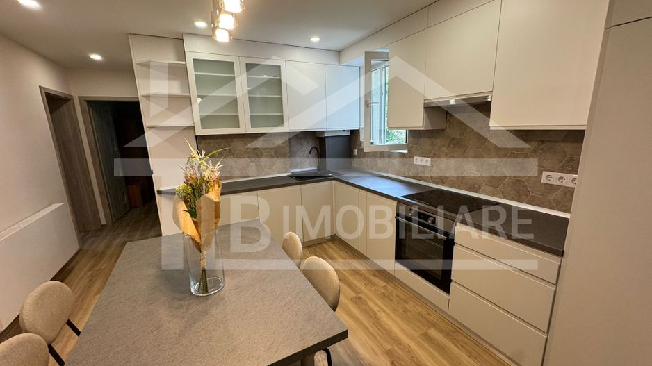Apartament cu 3 camere, 66mp, Zona Semicentral - Poză 10