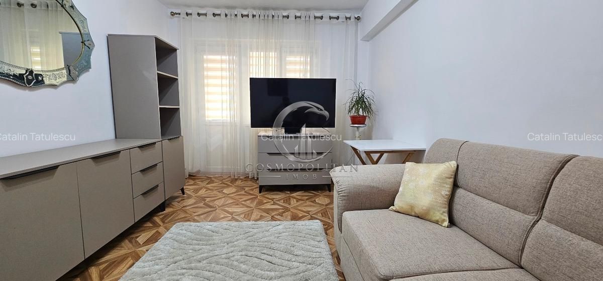Apartament cu 2 camere ultracentral etaj 1 renovat mobilat utilat - Poză 9