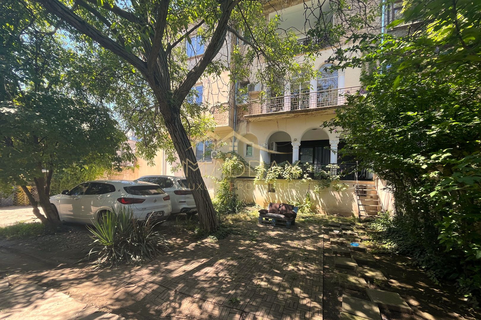 Apartament parter Piața Romană | 5 camere | Curte | 8 Locuri de Parcare - Poză 22