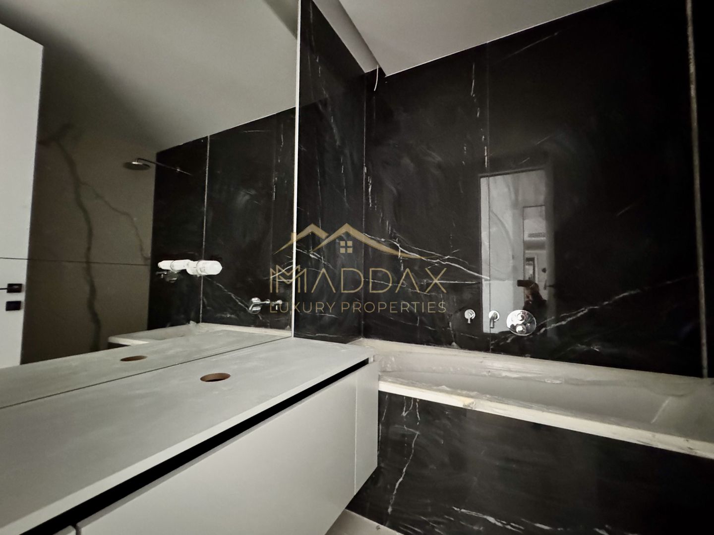 Apartament cu 4 camere *183mp* - Prima Inchiriere // Stejarii - Baneasa - Poză 18