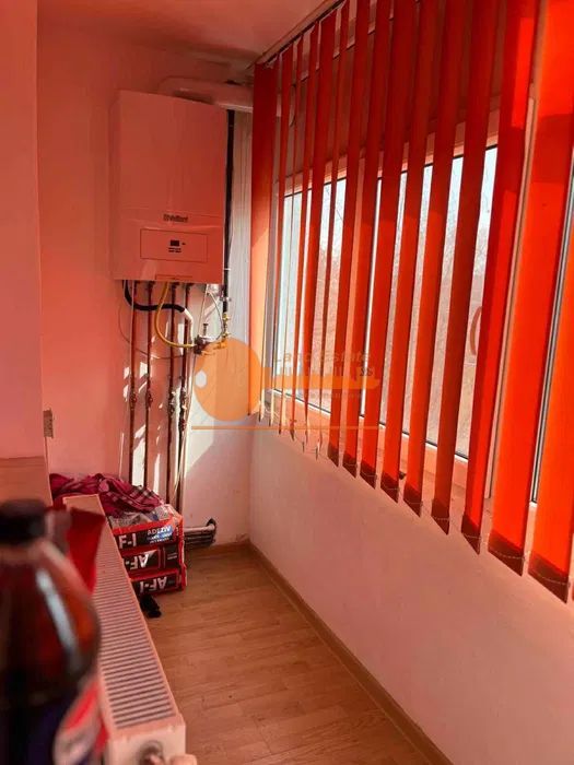 3 camere Gorjului ( Centrala-bloc reabilitat ) - Poză 4