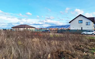 Vând teren comuna Cristian jud Brașov 714 metri patrați preț 78.000 E - Poză 14