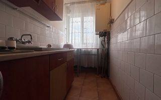 Curat si luminos! Se inchiriaza apartament cu 2 camere -Targoviste-M11 - Poză 6