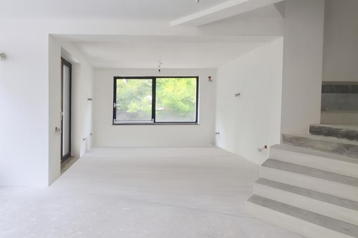 Casă spectaculoasă – 314 mp utili, cramă, terase, 7 camere, teren 432 mp - Poză 17