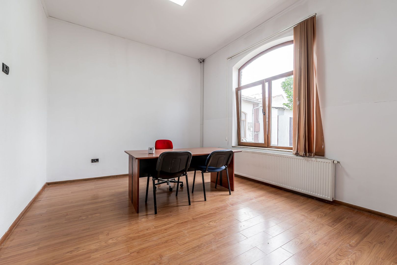 Spatiu 2 camere - 105 mp utili - COMISION 0% - Poză 3