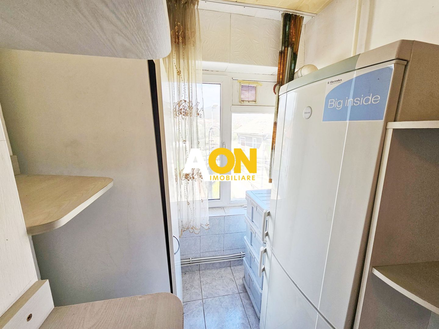 Garsoniera mobilata, utilata, 30 mp utili, etaj 2, Cetate - Poză 11