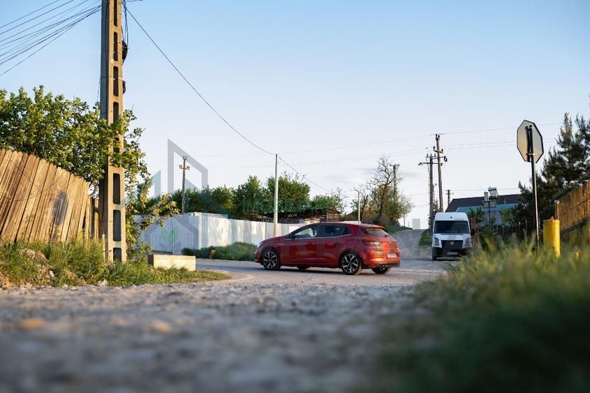 Teren intravilan Dorobanț, Aroneanu, Iași si BRANSAMENT ELECTRIC 592 mp - Poză 3