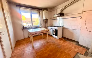Apartament 3 camere central Ștrand cu garaj si boxa - Poză 11