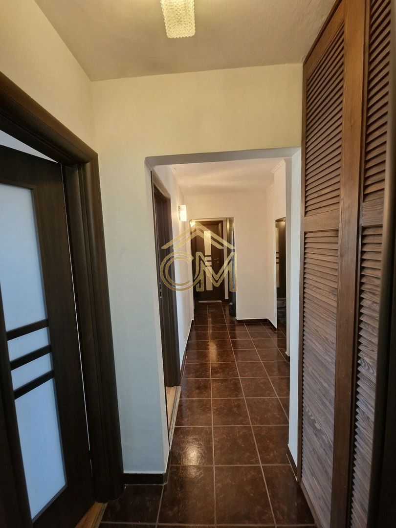 Apartament 4 Camere-2 Bai-2 Balcoane- Pivnita-80 MP - Poză 7
