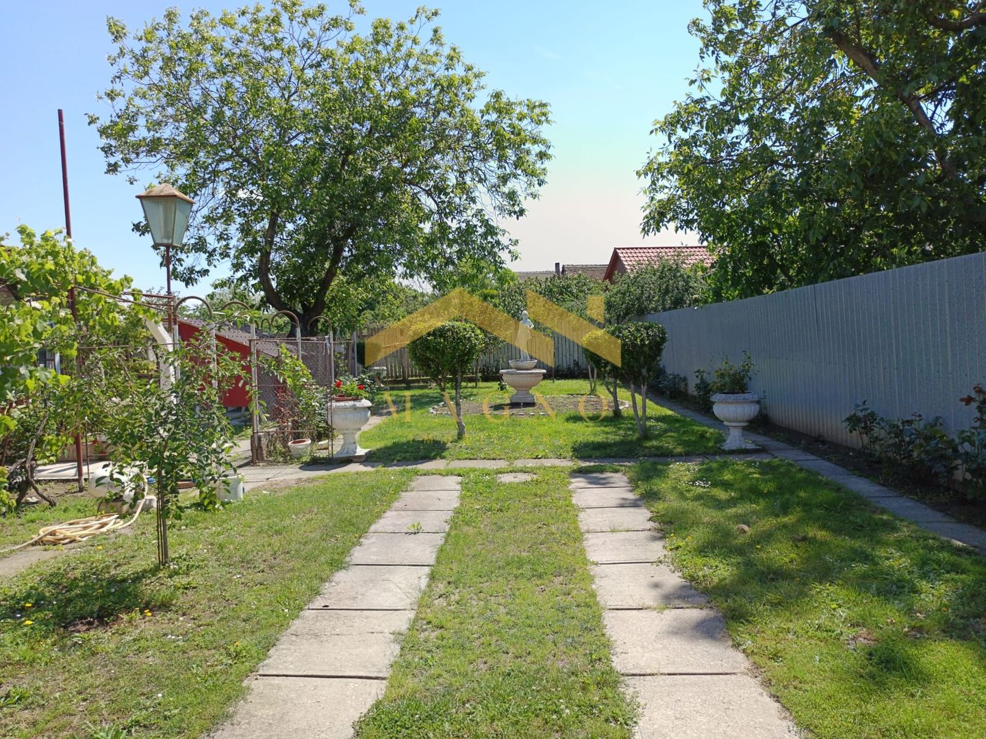 Casa de vanzare in Vladimirescu in zona primariei. - Poză 38