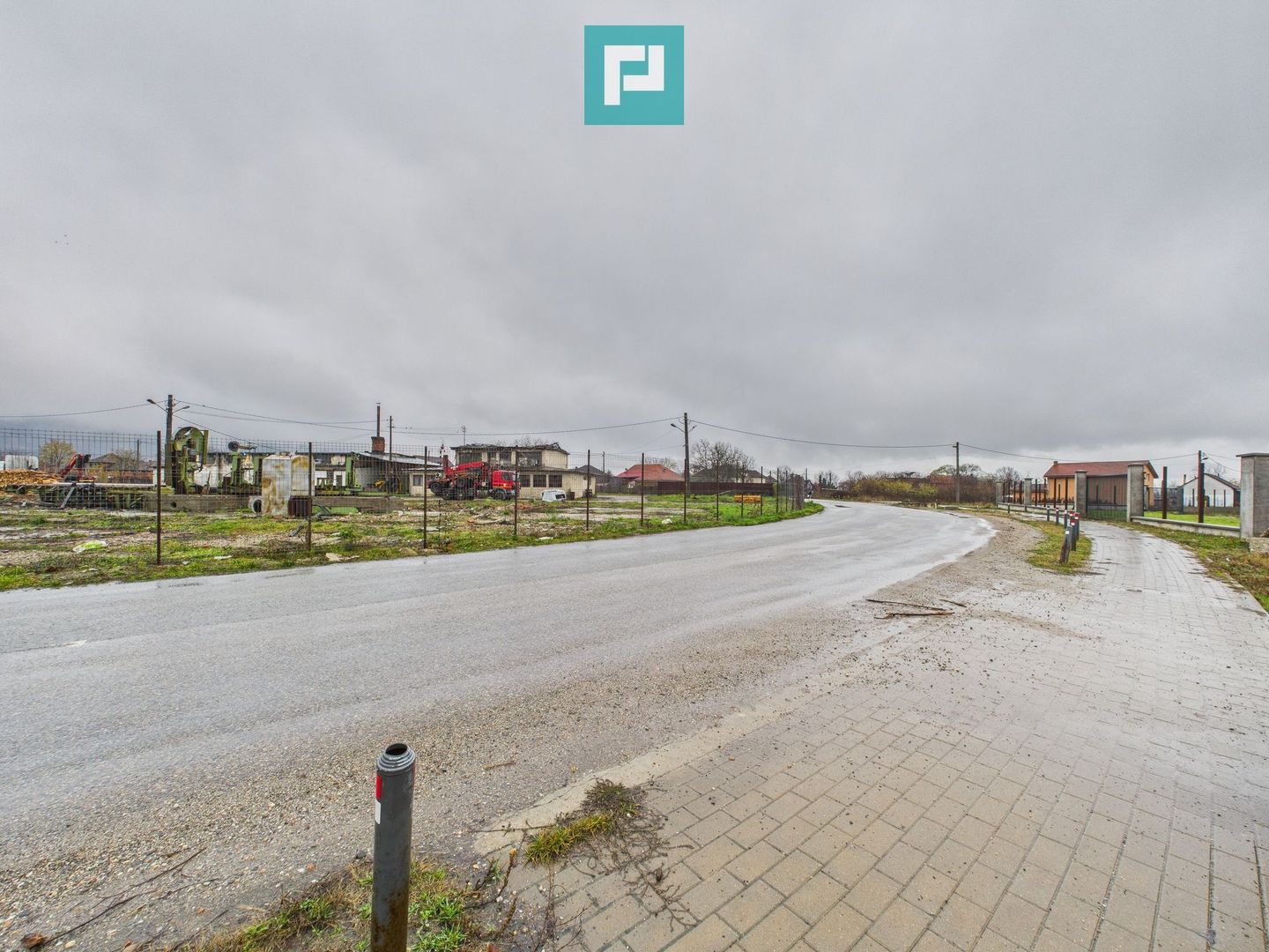 Teren intravilan de 4131 mp, în orașul Sebiș, Arad - Poză 7