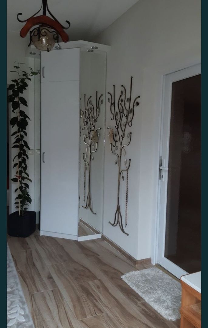 Casa semicentrala zona linistita - Poză 7