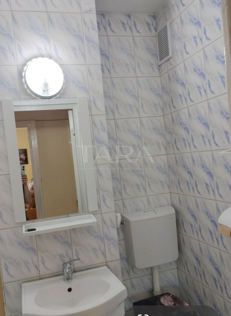 Apartament cu 2 camere decomandate, balcon închis, Mănăștur. - Poză 4
