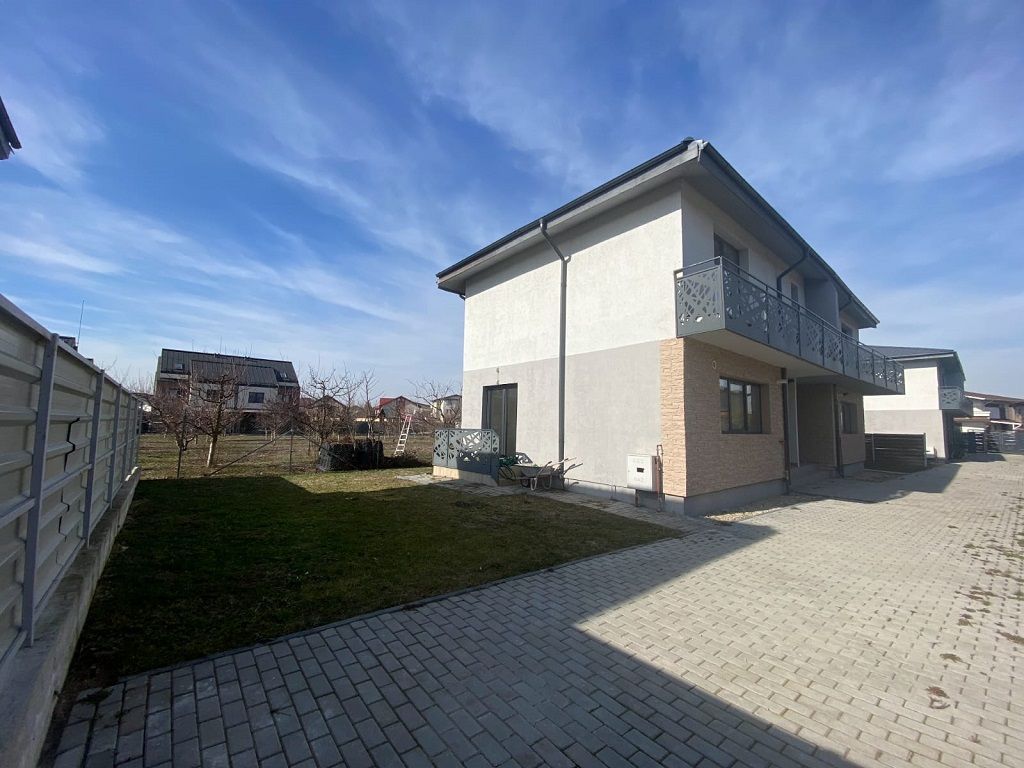 Vila noua 3 camere | De vanzare | Otopeni - Poză 1