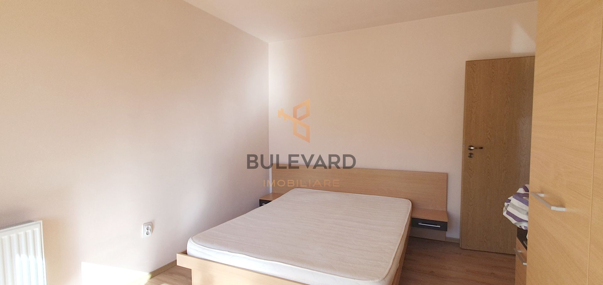 Apartament cu 2 camere decomandate, zona strazii Porii! - Poză 3