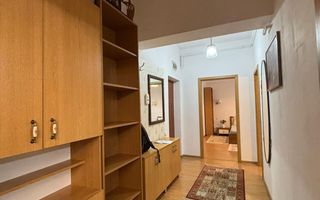 Apartament cu 2 camere de vanzare, zona Centrala! - Poză 7