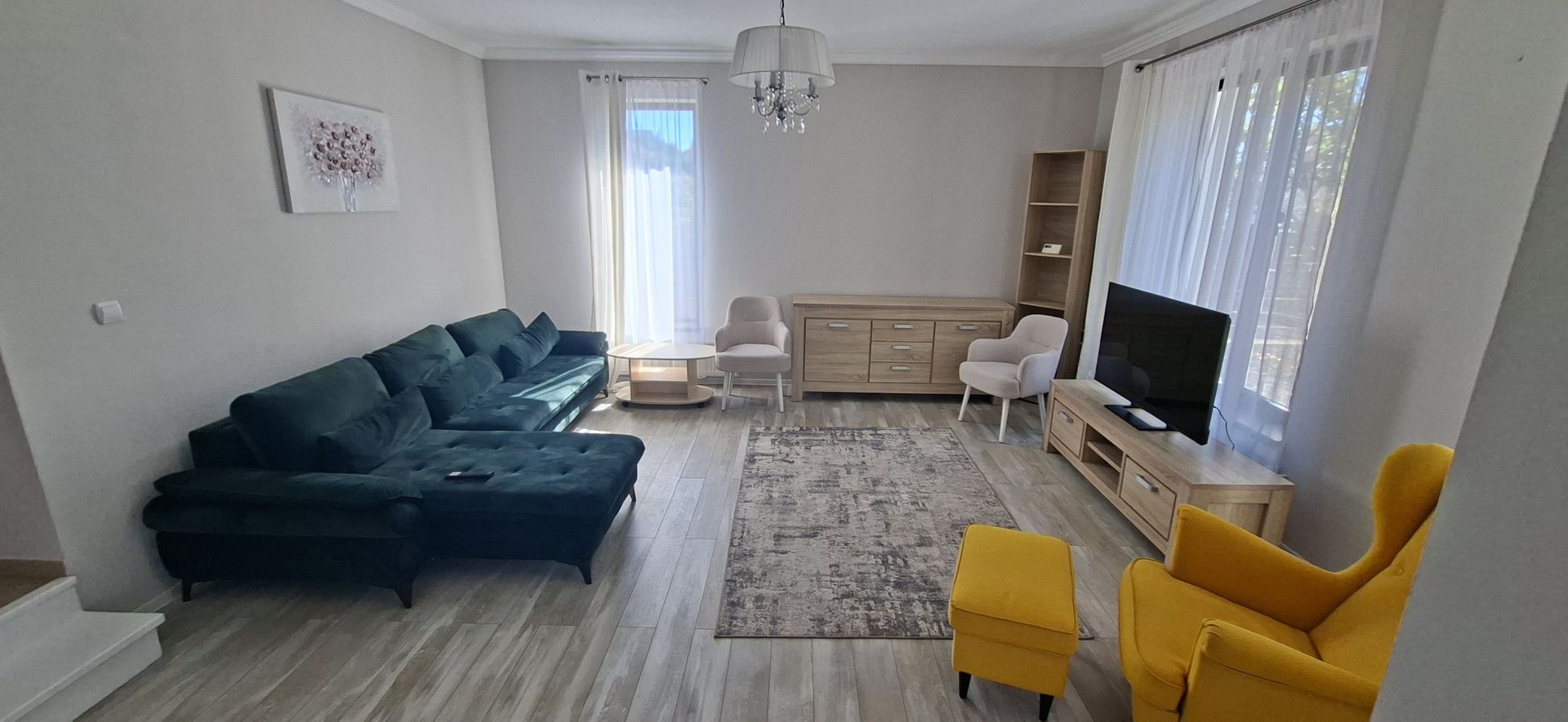 Casă de închiriat în Dumbravita – 3 dormitoare si garaj - Poză 1