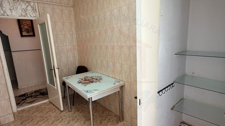 🏡 Apartament cu 2 camere decomandat de vânzare – Micro 39B - Poză 3