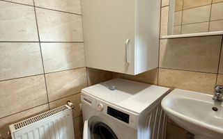 Apartament de vânzare 2 camere, Calea Moldovei - Poză 3